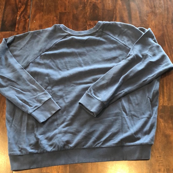 Blue Pull&Bear Crewneck - Picture 2 of 3